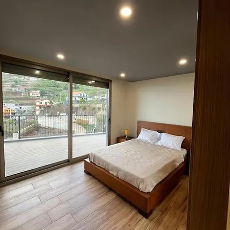 Sunset Valley House Hébergement de vacances Ribeira Brava