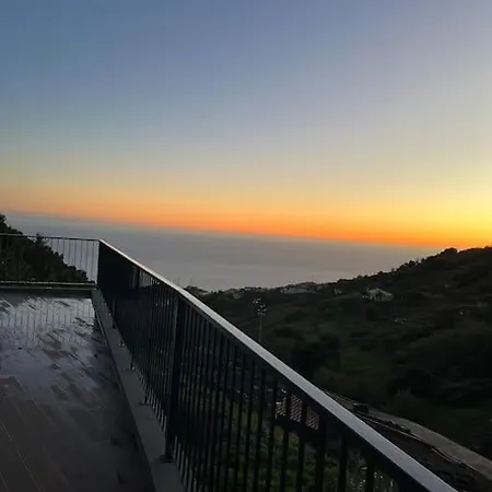 Sunset Valley House 펜션